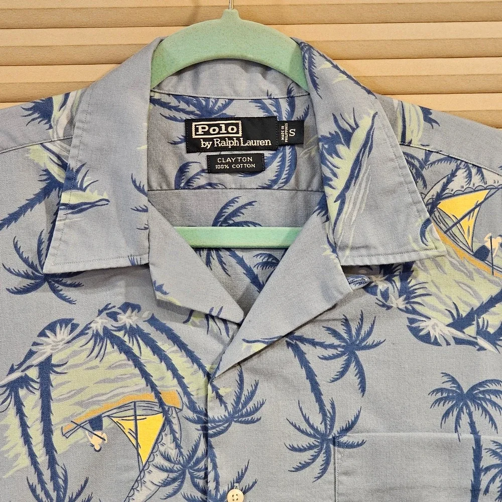 Polo Ralph Lauren Clayton Mens Small Blue Tropical Palm Sailboat Camp Shirt